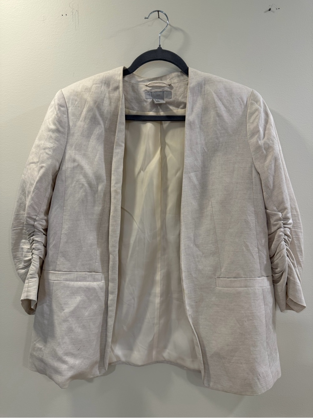 H&M Light Beige Open-Front Blazer with Ruched Sleeves